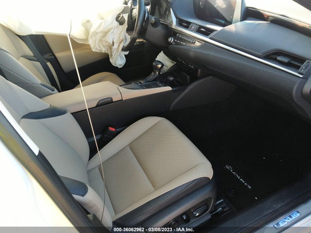 2021 Lexus ES, VIN: 58ADA1C18MU007662