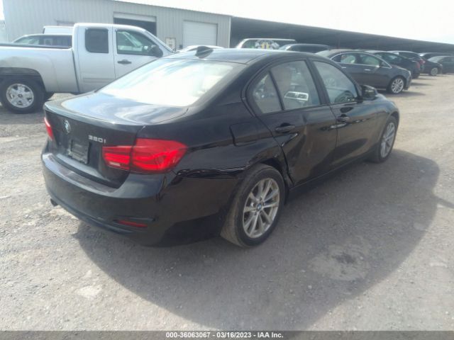 WBA8E1G56GNT36273 BMW 3 Series 320i