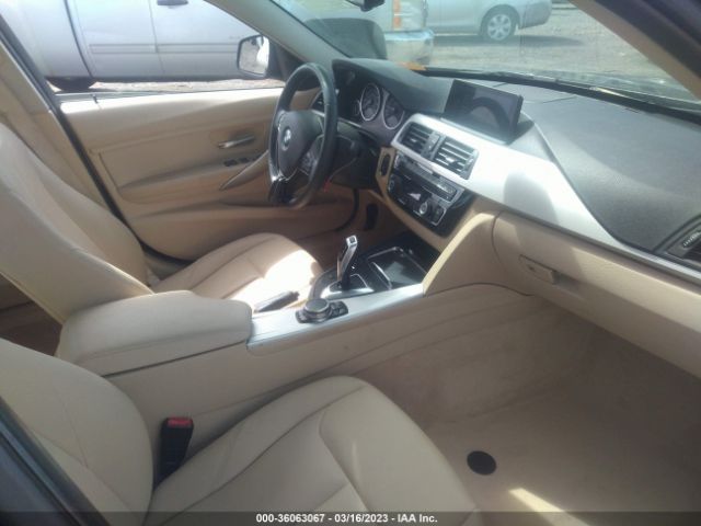 WBA8E1G56GNT36273 BMW 3 Series 320i