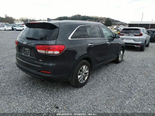 5XYPGDA36HG325056 KIA SORENTO LX