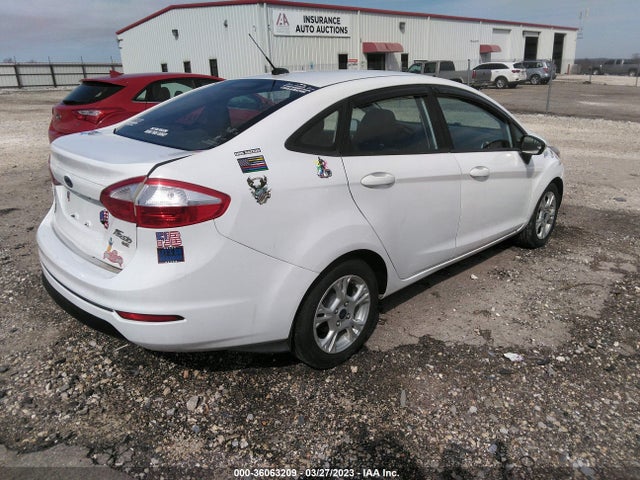 Ford FIESTA SE 2015 3FADP4BJ0FM199475 Image 4