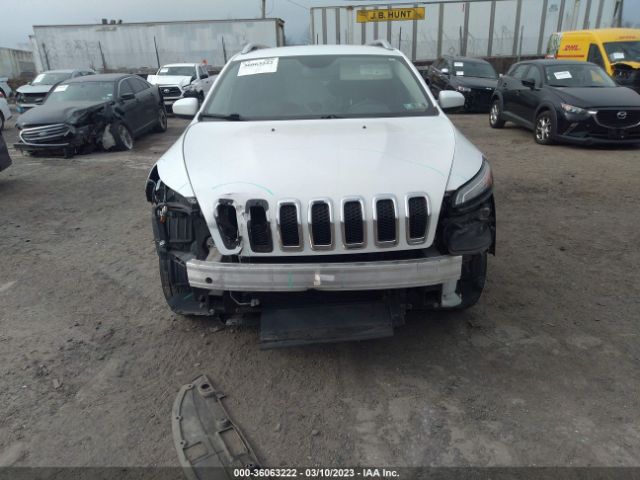 1C4PJMCB0EW223255 Jeep Cherokee Latitude