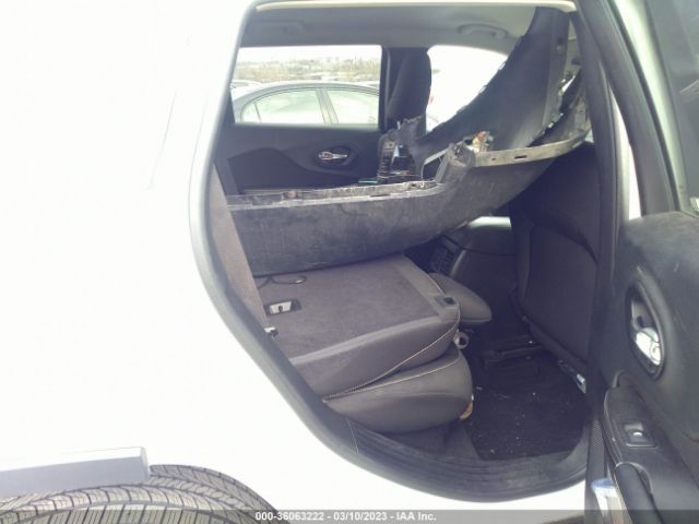 1C4PJMCB0EW223255 Jeep Cherokee Latitude