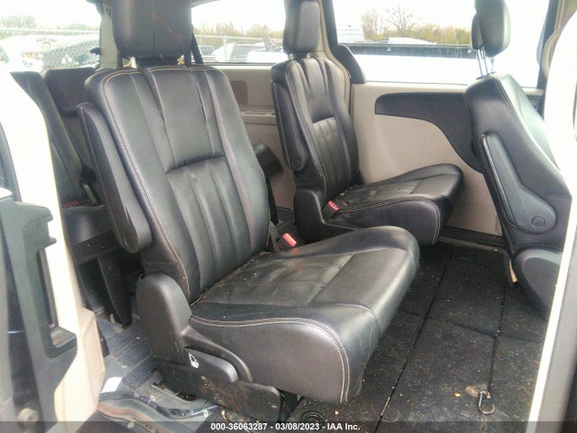 2C4RC1BG2FR510282 Chrysler Town & Country Touring