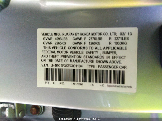 Acura RLX 2014 JH4KC1F3XEC001104 Image 9