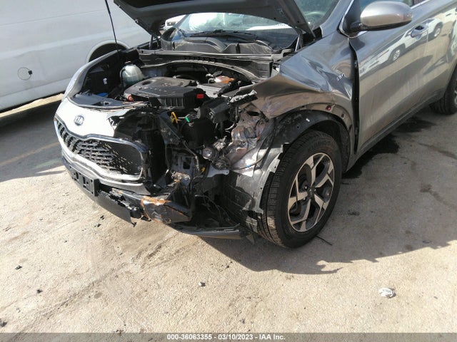 2020 KIA SPORTAGE LX VIN: KNDPMCAC8L7651627