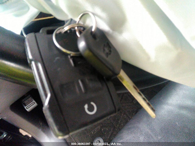 Chevrolet Tahoe Lt 2017 1GNSKBKC5HR394180 Image 3