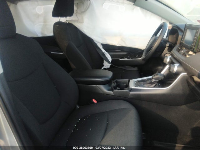 2019 Toyota RAV4, VIN: 2T3H1RFV3KC011260