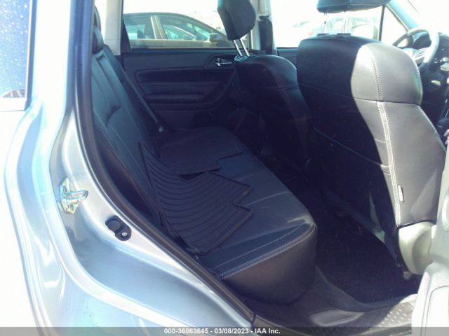 JF2SJAWC1JH482706 Subaru Forester Touring