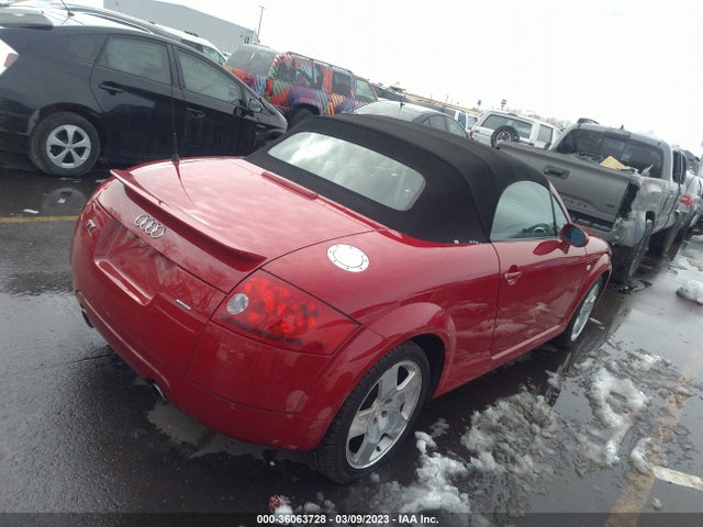 TRUUT28N011007584 Audi TT