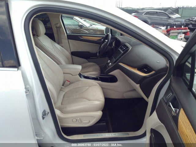 2015 Lincoln MKC, VIN: 5LMCJ1A94FUJ37000