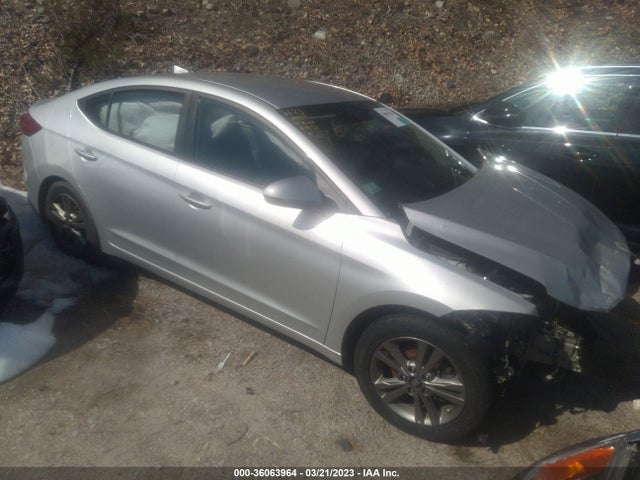Hyundai ELANTRA SEL 2018 5NPD84LF1JH256492 zdjęcie główne