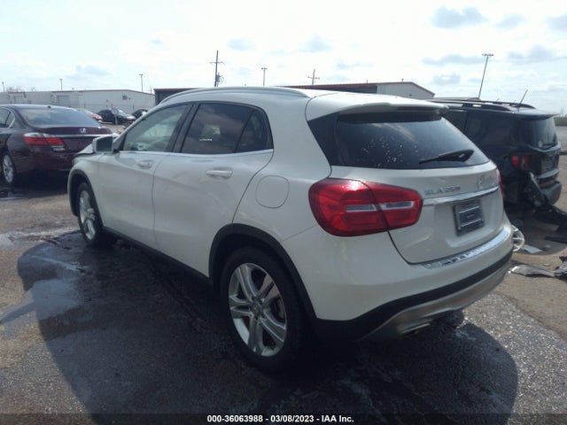 2015 MERCEDES-BENZ GLA-CLASS GLA 250 VIN: WDCTG4EB1FJ113320