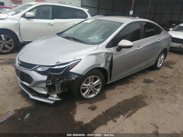 Chevrolet CRUZE LT 2018 IGIBE5SM2J7151916 Image 2