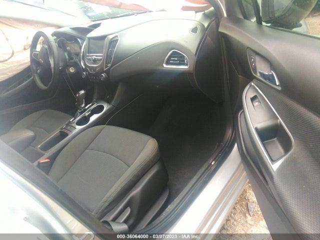 Chevrolet CRUZE LT 2018 IGIBE5SM2J7151916 Image 6
