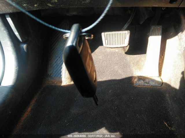 KNDJP3A53E7043757 KIA SOUL +