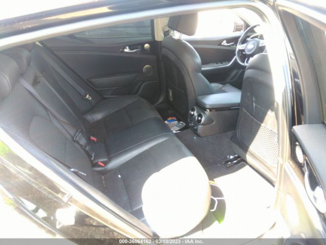 KNAE25LA6J6014238 KIA Stinger Premium