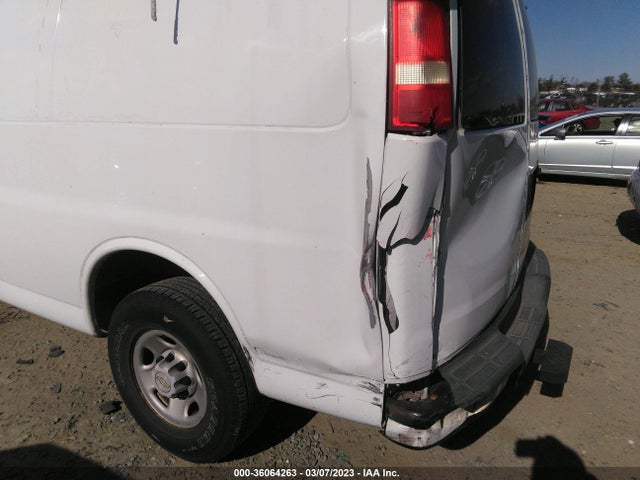 2007 CHEVROLET EXPRESS CARGO VAN VIN: 1GCGG25V071209852