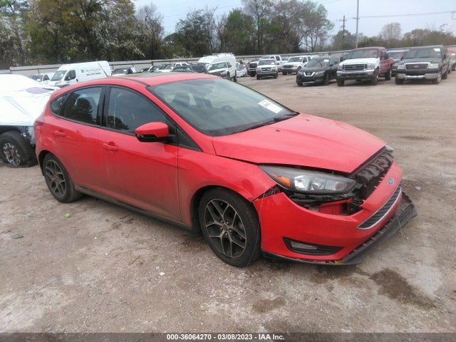2017 1FADP3M27HL225526 main image