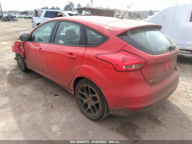 Ford FOCUS SEL 2017 1FADP3M27HL225526 Image 4