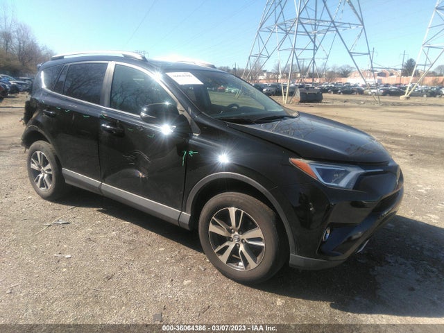 Toyota Rav4 Xle 2017 2T3RFREV4HW649922 Image 1