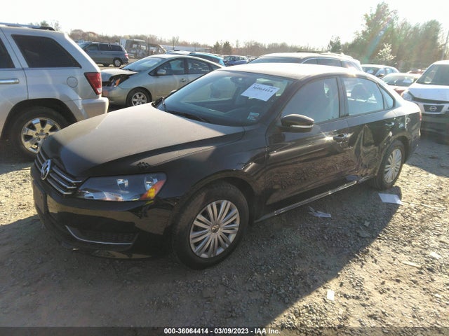 1VWAT7A39EC053165 Volkswagen PASSAT S