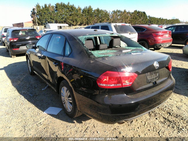 1VWAT7A39EC053165 Volkswagen PASSAT S