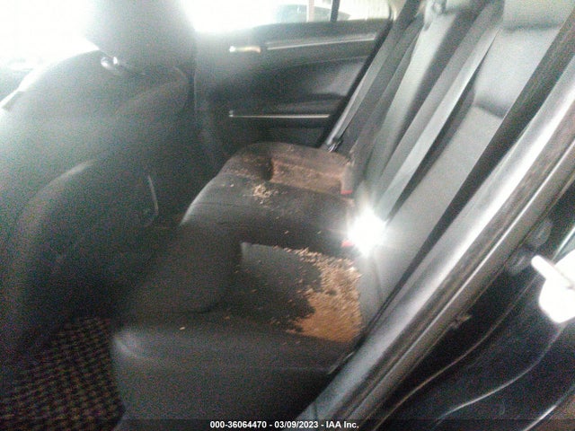 2C3CCAAGXJH320093 Chrysler 300 Touring