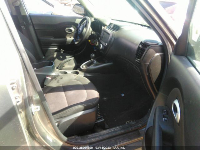 KNDJP3A58J7539938 KIA SOUL +