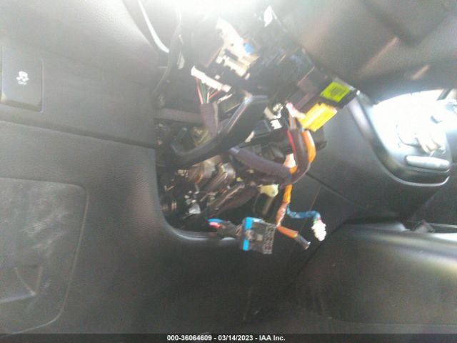 KNDJP3A58J7539938 KIA SOUL +