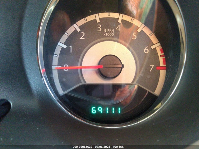 Chrysler 200 Touring 2013 1C3BCBEB2DN696587 Image 8
