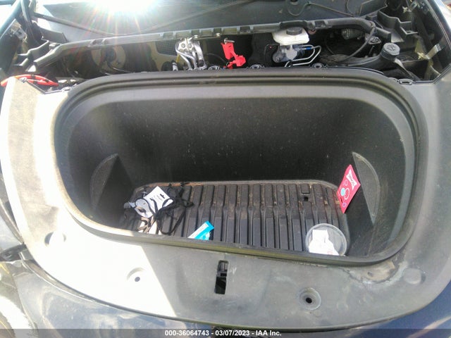 Tesla Model Y Long Range 2022 7SAYGDEE7NF386969 Image 10