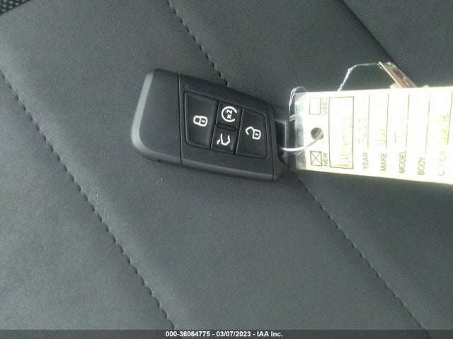 Volkswagen TAOS SE 2022 3VVWX7B2XNM087702 Image 3