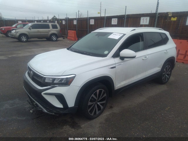 Volkswagen TAOS SE 2022 3VVWX7B2XNM087702 Image 2