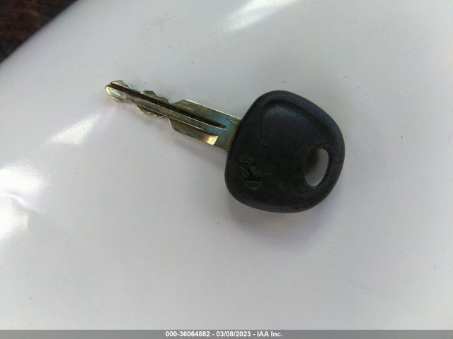 2010 HYUNDAI ACCENT GS VIN: KMHCM3AC1AU160745