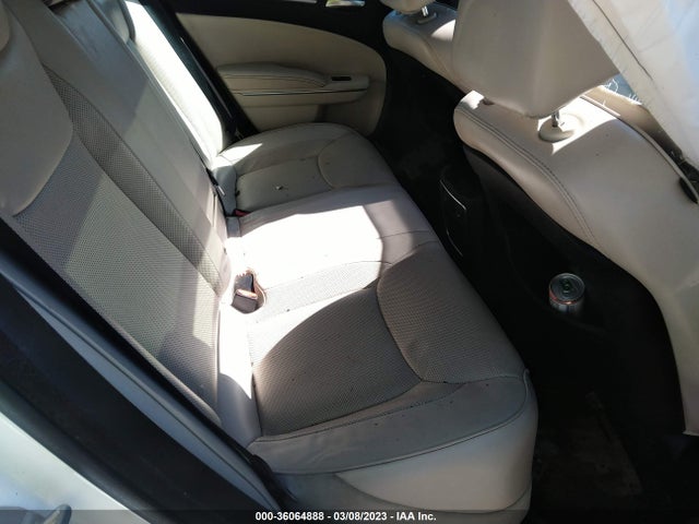 2C3CCAEG4HH610026 Chrysler 300 300c