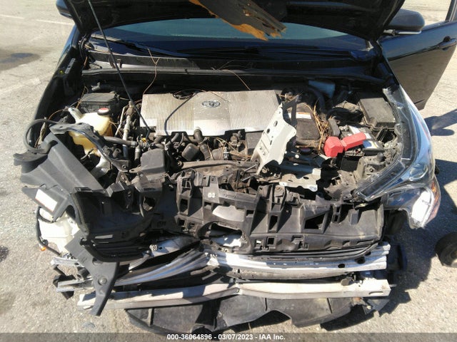 Toyota Prius Two 2016 JTDKBRFU5G3008041 Image 11