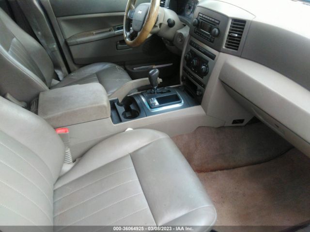 1J8HR48NX5C725412 Jeep Grand Cherokee Laredo