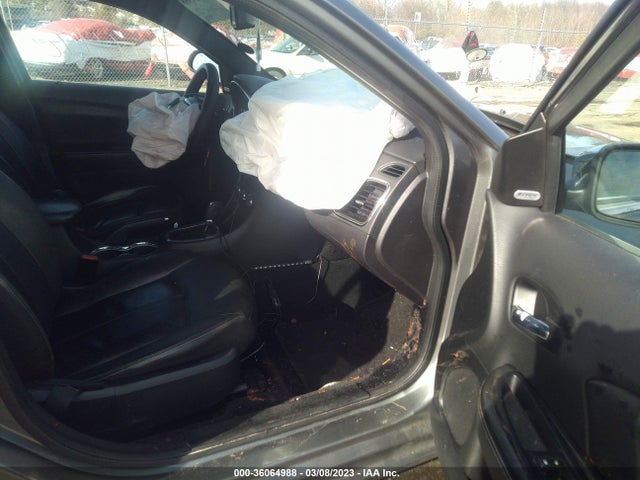 Chrysler 200 Limited 2013 1C3CCBCG9DN633408 Image 6
