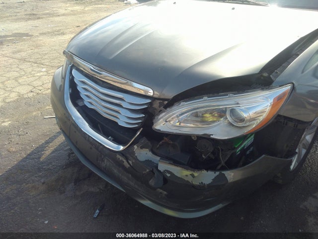 Chrysler 200 Limited 2013 1C3CCBCG9DN633408 Image 7