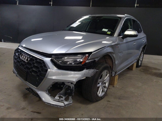 2022 Audi Q5, VIN: WA1GAAFY4N2076485