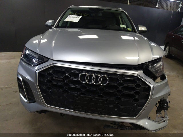 2022 Audi Q5, VIN: WA1GAAFY4N2076485