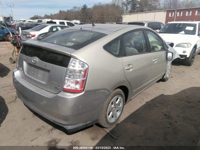 2005 TOYOTA PRIUS VIN: JTDKB20UX57048752