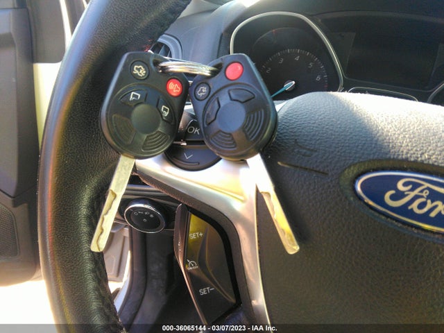 2012 FORD FOCUS SEL VIN: 1FAHP3H23CL367179