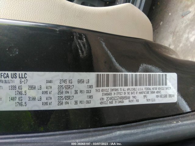 2C4RDGCG7HR805640 Dodge Grand Caravan Sxt