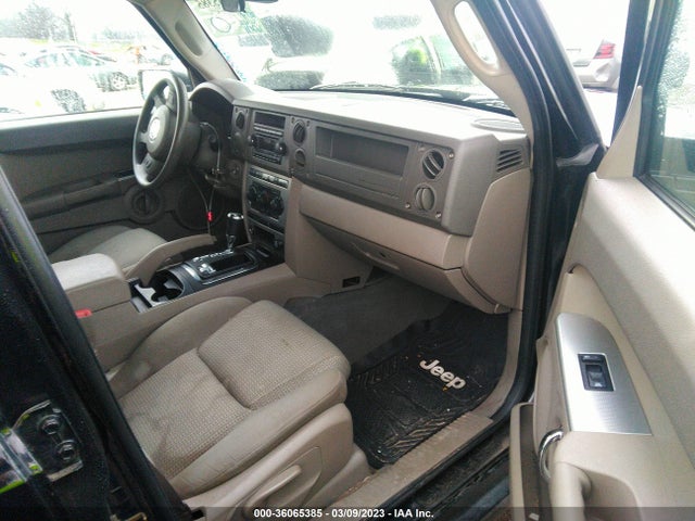 1J8HG48N06C273977 Jeep Commander