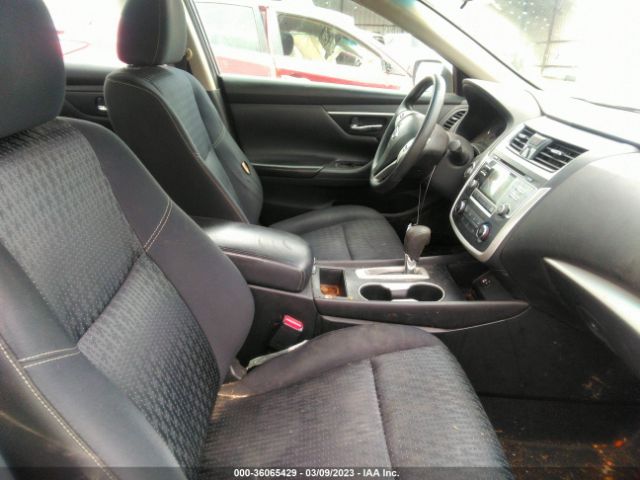 1N4AL3AP5HN311663 Nissan Altima 2.5 S