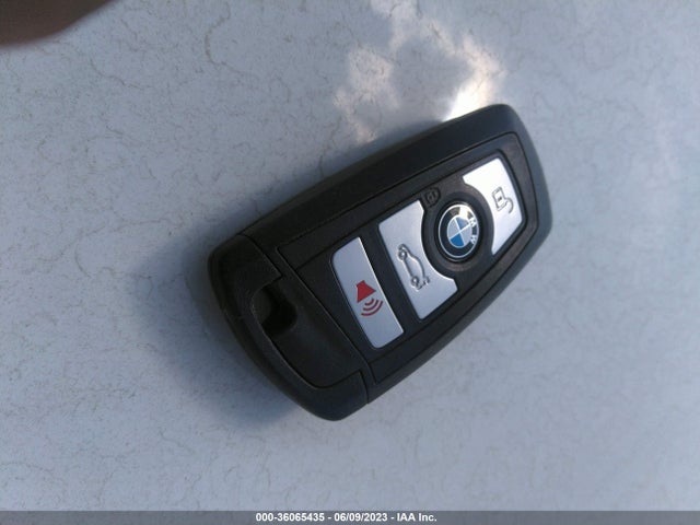 BMW 3 Series 320i 2017 WBA8A9C37HK864163 Image 11