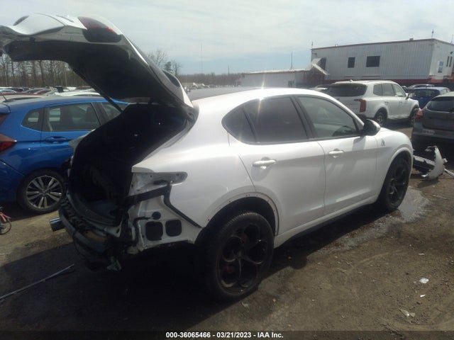ZASPAKEV4K7C45719 Alfa Romeo Stelvio Quadrifoglio Awd