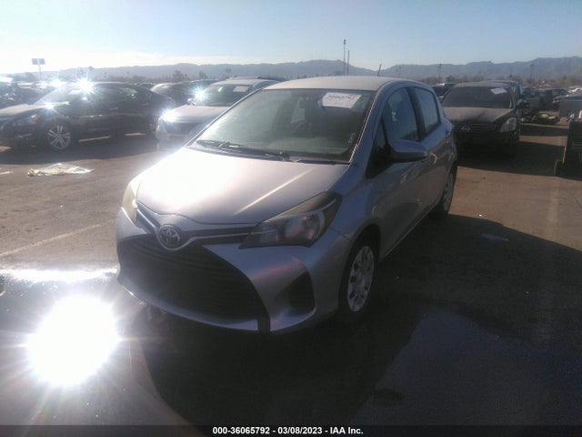 Toyota Yaris L/se/le 2015 VNKKTUD32FA043955 Image 2